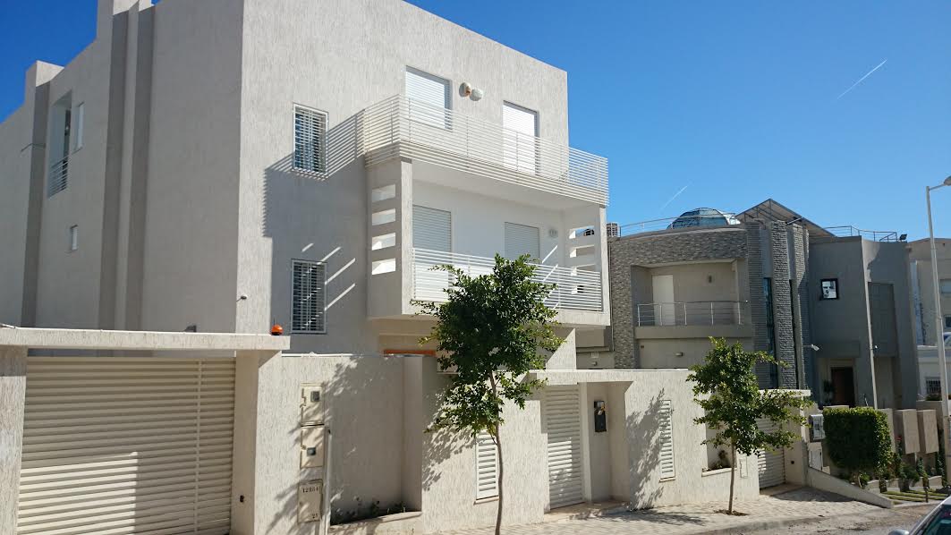 VILLA DE MAITRE HK
